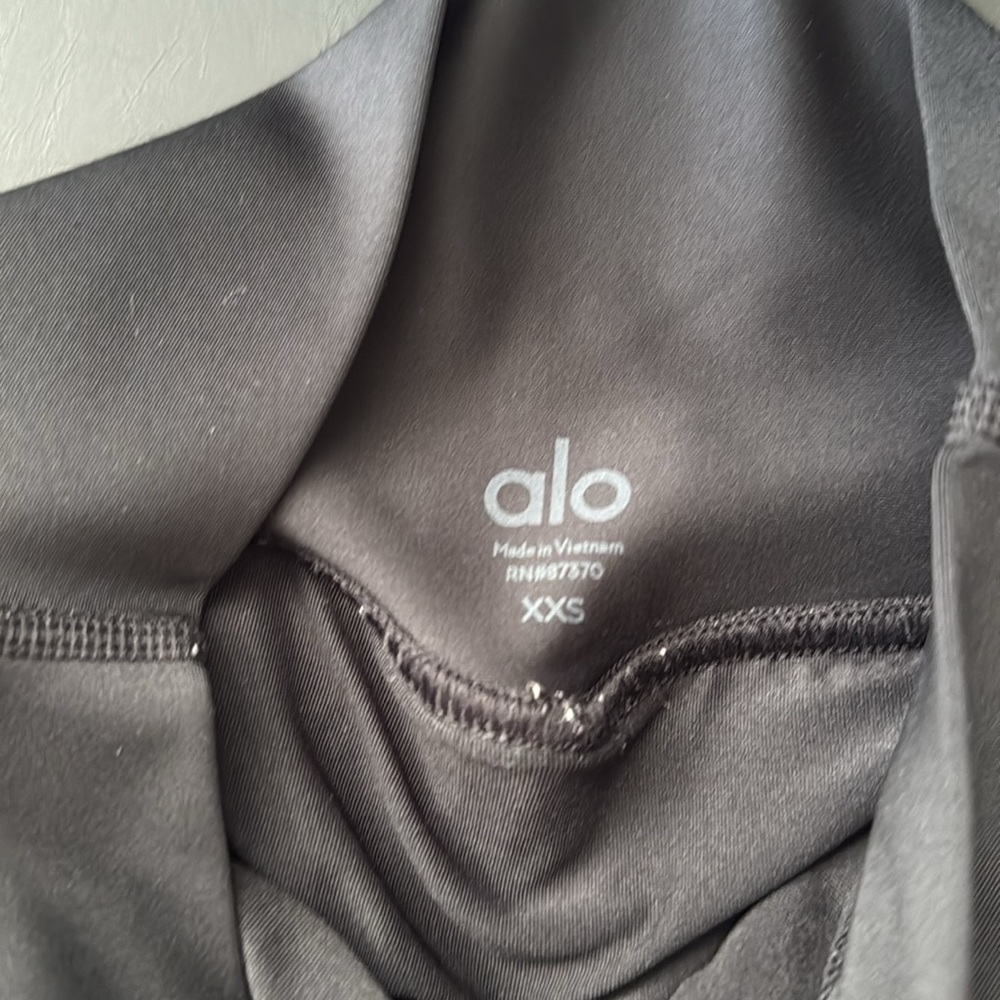 ALO Yoga Women's Black Skater Skirt - Picture 5 of 5
